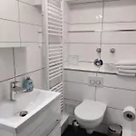 Schicke In Stadtnaehe Apartman
