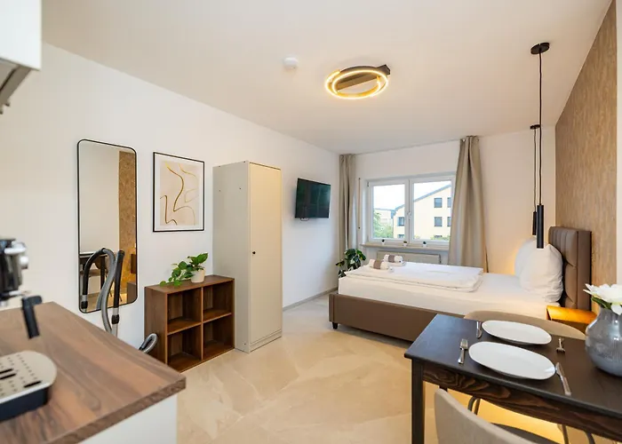 Schicke In Stadtnaehe Apartman *