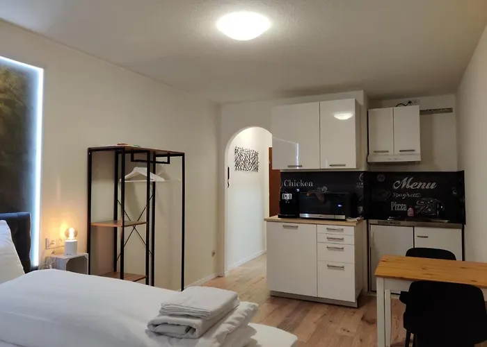 Schicke In Stadtnaehe Apartament Würzburg